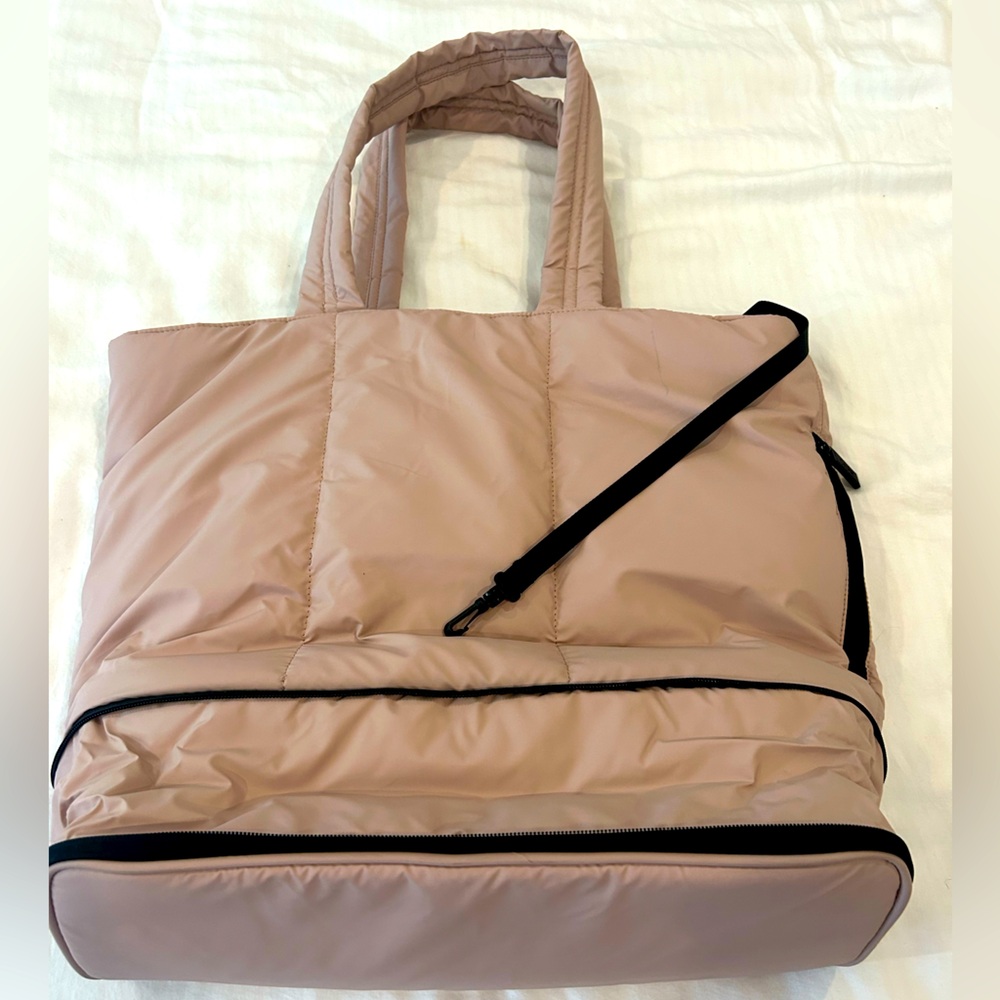 CALPAK Luka Expandable Laptop Tote
